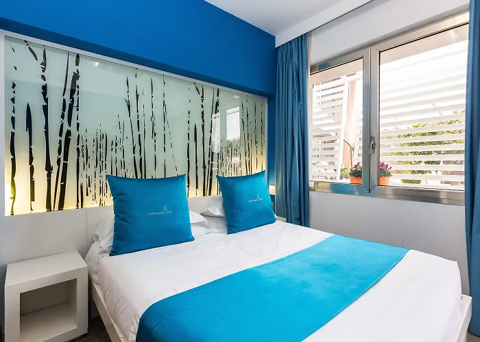 Jc Hotel 4*