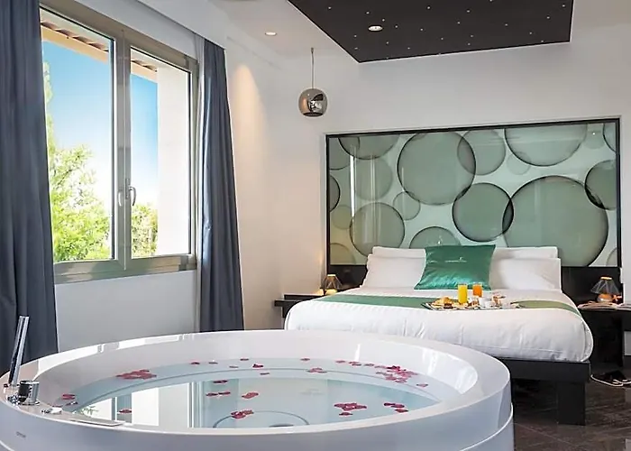 Hotel Jc 4*